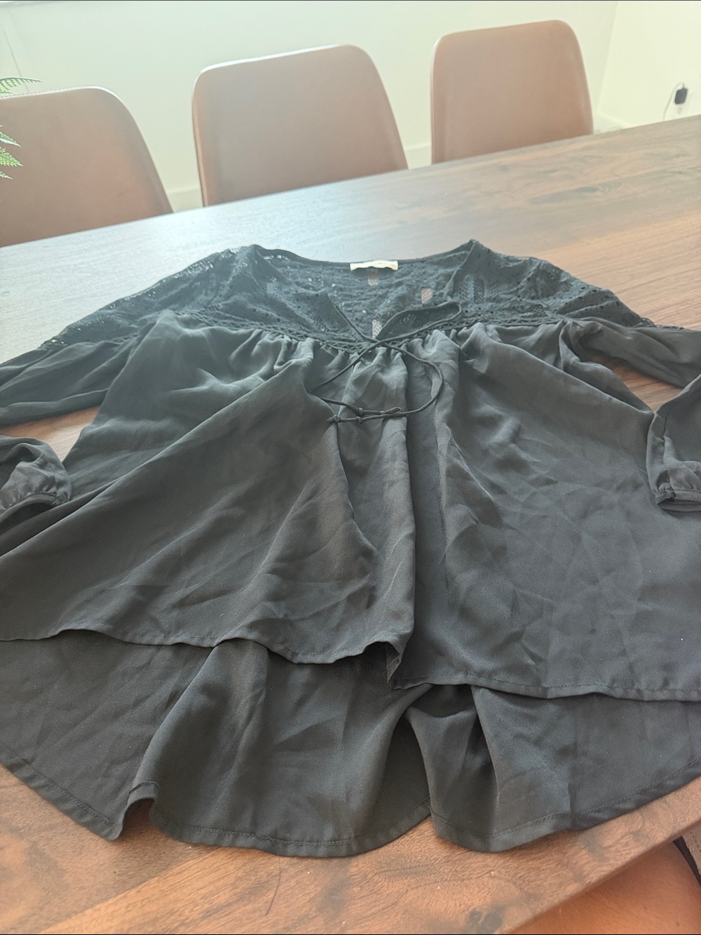 Abercrombie & Fitch Black Lace Yoke Flowing Peasant Top